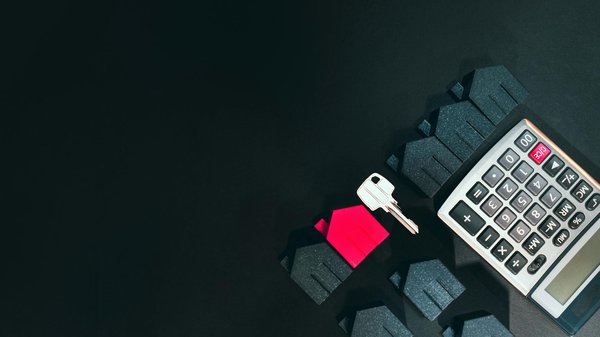 What are the implications of the gig economy for UK employers?