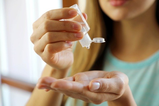 Utilisation de gel hydroalcoolique<span class="wtr-time-wrap after-title"><span class="wtr-time-number">2</span> minutos de lectura</span>